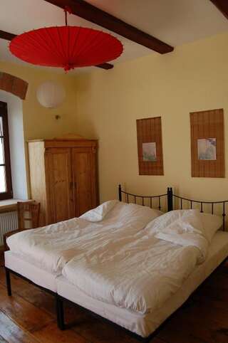 Отели типа «постель и завтрак» Rezydencja Terra Sudeta Мендзылесе Двухместный номер с 1 кроватью или 2 отдельными кроватями-12